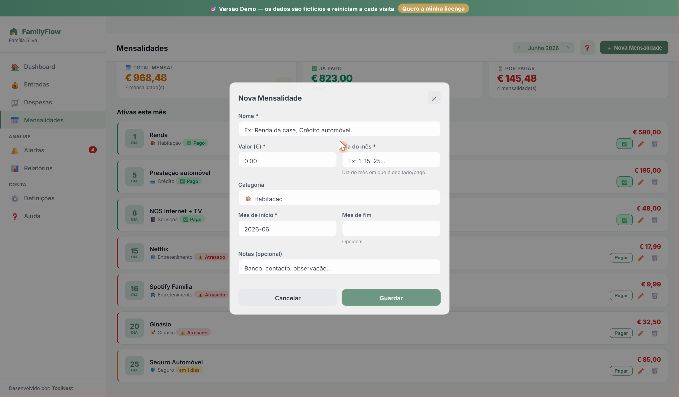 Ecrã de mensalidades do FamilyFlow com nova mensalidade a adicionar